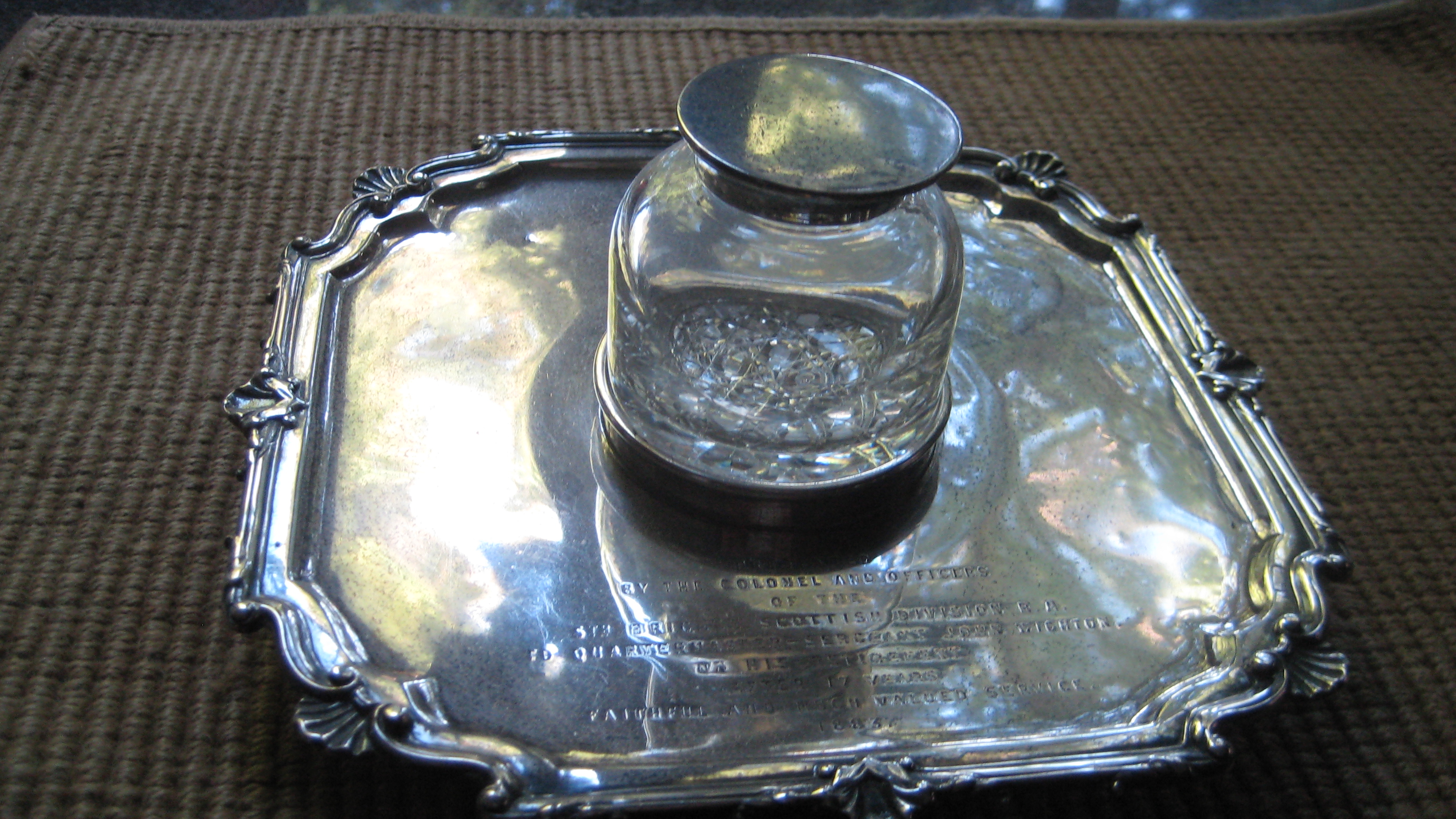 JBW's inkstand