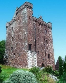 Kinnaird Castle